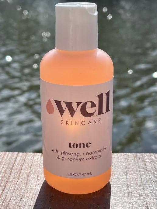 Well Skincare Toner with Ginseng, Chamomile and Geranium Extract, Hydrating and revitalizing, 5 Fl Oz