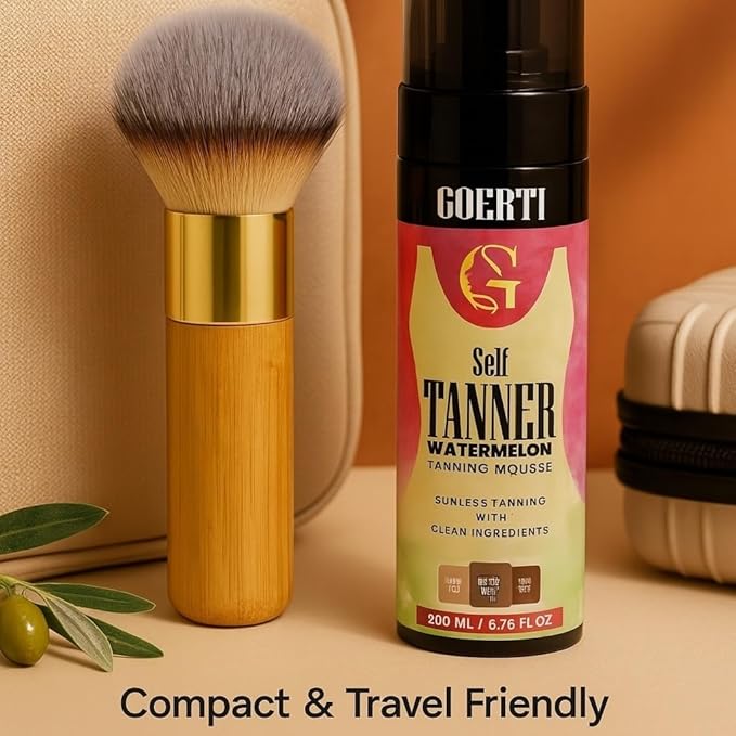 Kabuki Self Tanner Brush Ultra Soft Kabuki Makeup Brush for Face & Body, Flawless Self Tanning Tan Applicator for Liquid Cream Powder Foundation, Bronzer, Tanning Mousse & Shimmer Glow - Bamboo Handle