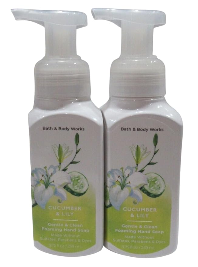 Bath & Body Works Gentle Foaming Hand Soap 8.75 Ounce 2-Pack (Cucumber & Lily)