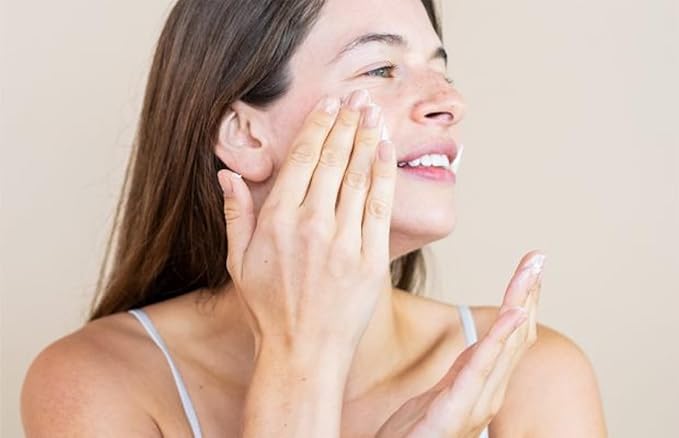 Sunburn Relief Bundle: Aloe First 16.9 fl oz 78,43% Aloe Vera & Bee Propolis + Cooling After Sun Gel w/Real Edible Greek Yogurt 20mL