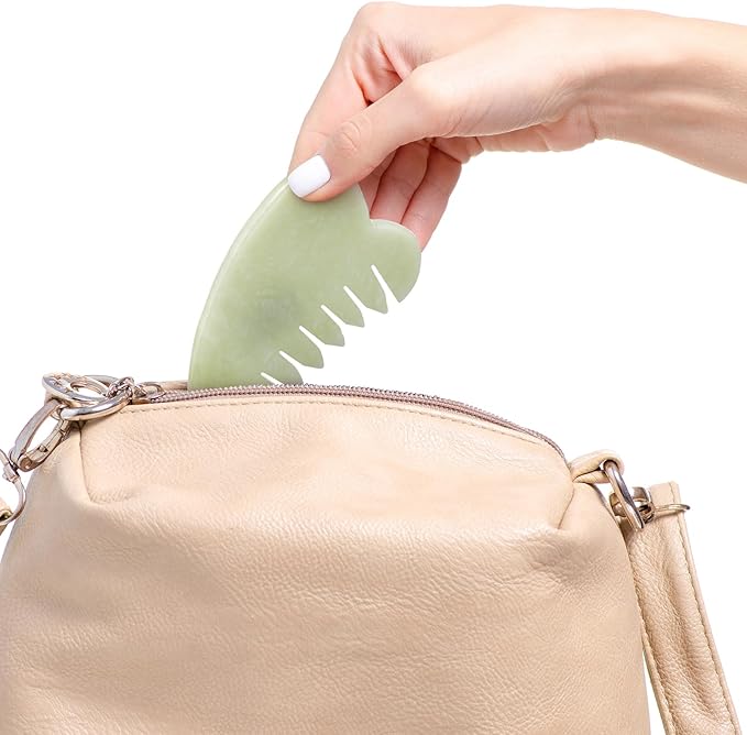 Geiserailie 2 Pcs Jade Combs Esthetician Supplies Massage Stone Hair Gua Sha Scraping Scalp Comb Facial Massage Tool Handheld Head Tools Head Caring Therapy Mother's Day for Women(Heart Style)