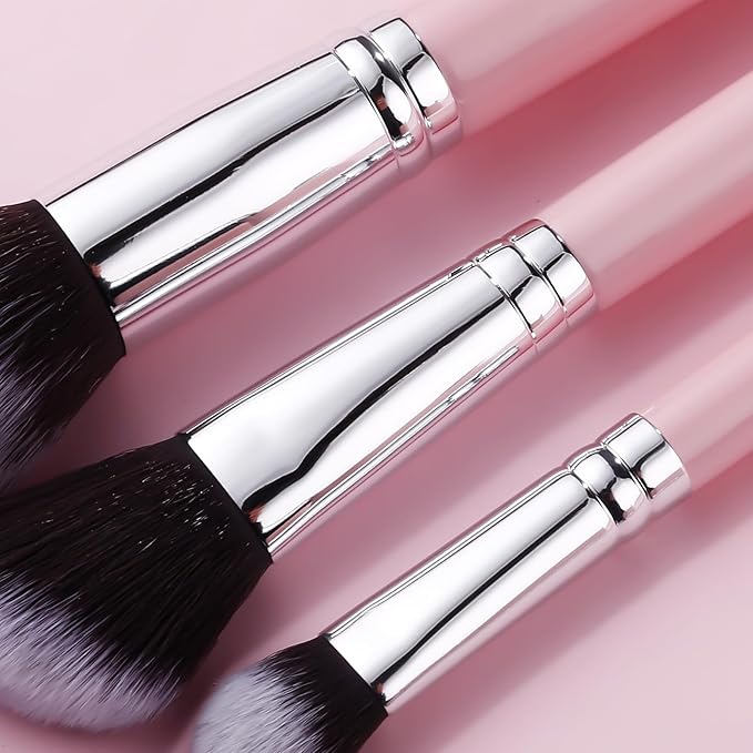 Makeup Brush Set (9 Pieces) - Includes Foundation, Powder, Concealers, Highlighter, Contour, Eye Shadows & Blush Brushes - Face & Eye Make Up Brushes with Synthetic Bristles - Leather Case Included