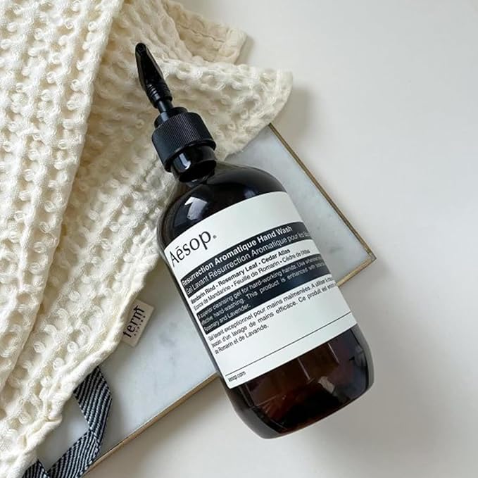 Aesop Resurrection Nourishing Hand Wash | Gentle Cleanser with Mandarin & Rosemary to Replenish & Hydrate Skin | 500mL / 16.9 oz (Pack of 3)