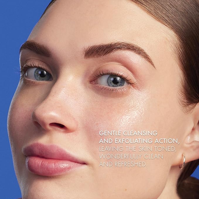 Biotherm Biosource Hydrating & Tonifying Toner for Normal to Combination Skin with Biotech Plankton, Cleanses, Exfoliates and Hydrates the Skin, 6.7 Fl. Oz.