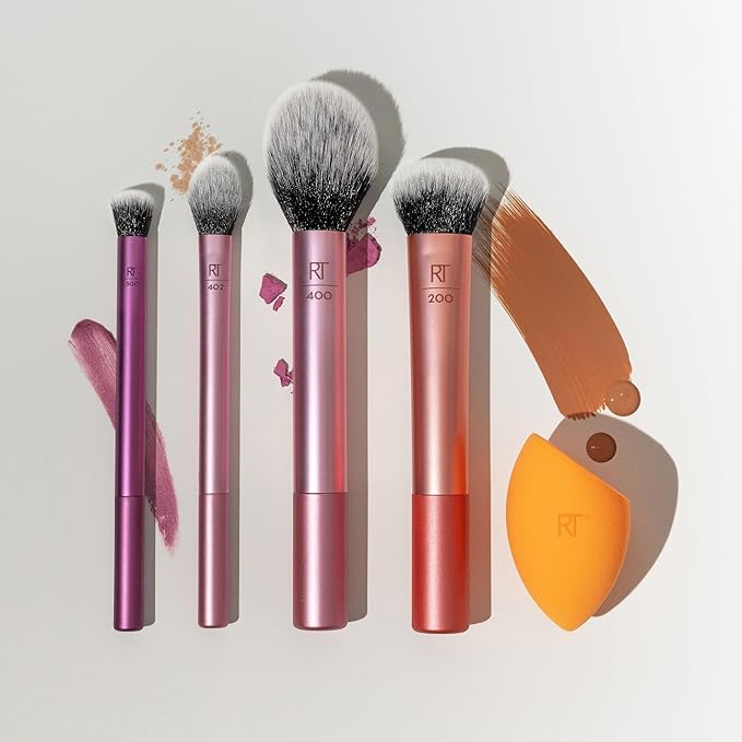 Real Techniques 6 Piece Everyday Essentials Makeup Brush Set, Includes 4 Brushes & 2 Makeup Sponges, For Foundation, Blush, Bronzer, Contour, Eyeshadow, & Powder, Travel Gift Set, Cruelty-Free & Vegan