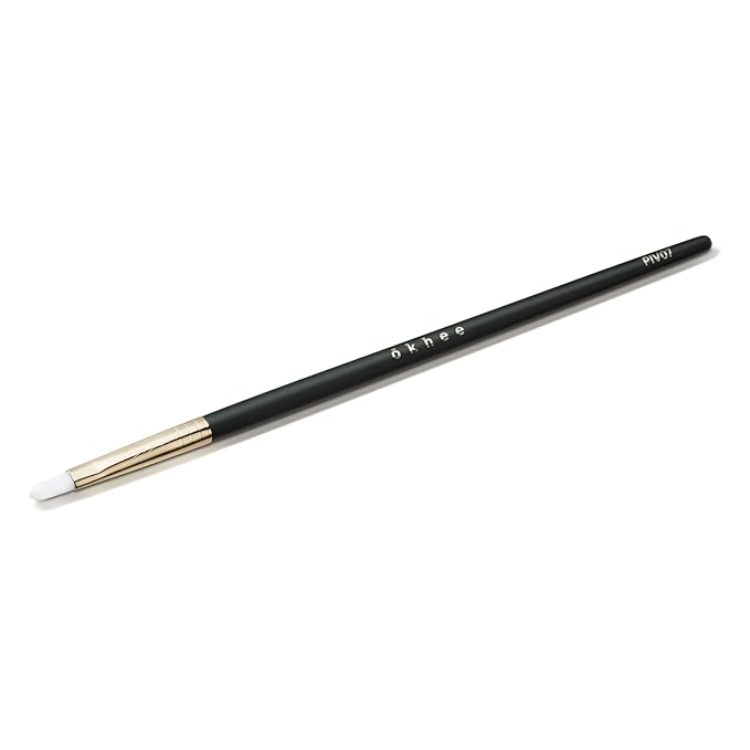 [SOO ADOR] okhee Concealer Brush PIV07 - Targeted Precision for Blemishes and Under-Eye Areas | Designed by K-Pop Makeup Artist Seo Ok | Makeup Brush Base Brush