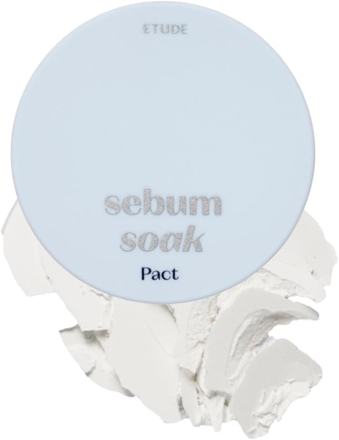 Etude Sebum Soak Pact | Facial Oil Control and Soft Skin with This Mineral Powder that Absorbs Sebum for a Matte Face | Korean Makeup, KBeauty, Perfect for Gift