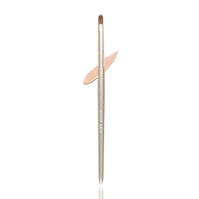 Thin Lip Brush, Mini Flat Concealer Brush Under Eye, Small Lip Makeup Brush for Lip Stick, Liquid Lipstick, Liquid Blush, Lipgloss, Lip Plumper, Lip Plumping Lip Gloss, Spots, Mature Skin.