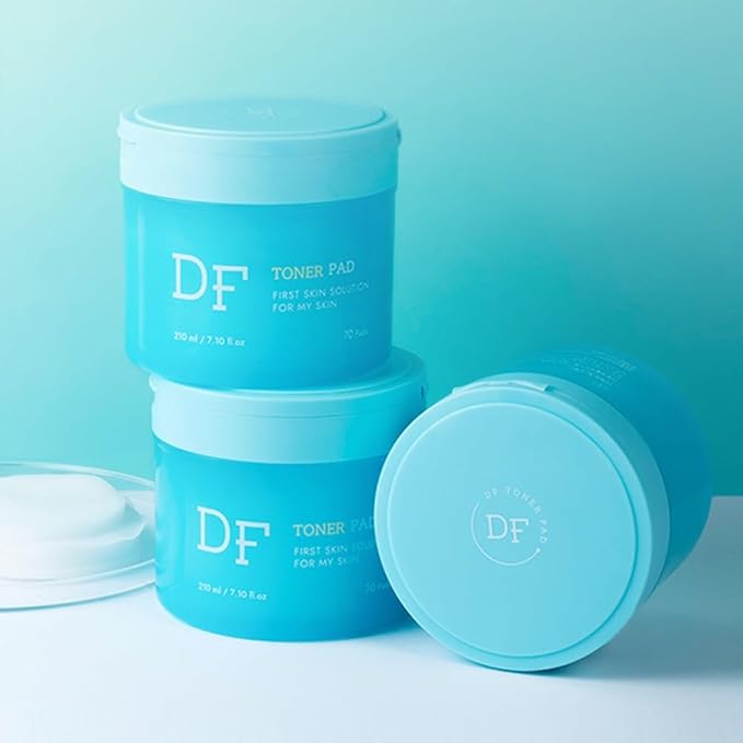 Vegan Toner Pads for Face, Toner Pad Korean for Exfoliation, Soothing Brightening and Pore Care with Niacinamide, Centella Asiatica and Ginseng (70 Pads)