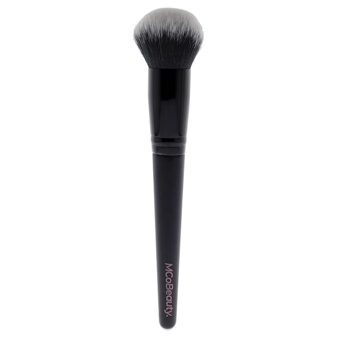 MCoBeauty - Pro Foundation & Buffing Brush – Streak-Free, Airbrushed Finish for Liquid & Cream Formulas, Professional Makeup Tool - Stocking Stuffers, Brochas para Maquillaje