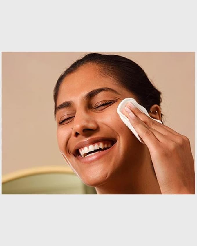 The Body Shop Vitamin C Glow Revealing Tonic - Illuminating & Even for All Skin Type - 5 Fl Oz