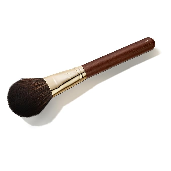[SOO ADOR] BY MAENG #31 Shading Brush - Precision Tool for Soft and Natural Contouring | Designed by K-Pop Makeup Artist Maeng | Makeup Brush Contour Brush