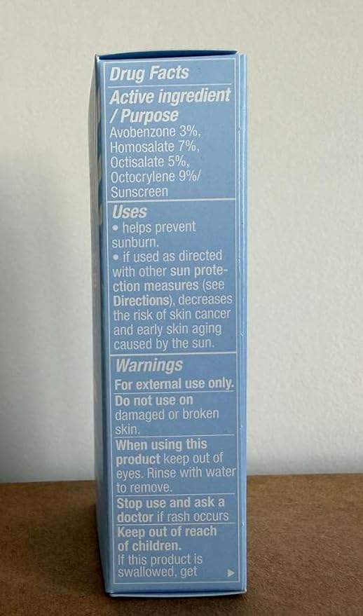 First Aid Beauty - Hydrating Sunscreen Milk with Colloidal Oatmeal, Broad Spectrum SPF 45, Non-comedogenic SPF Formula Helps Nourish Skin with Organic UV Filters & Glycerin, 24-hour Hydration, 1.7 oz | Non-comedogenic, SPF Formula, Helps Nourish Skin
