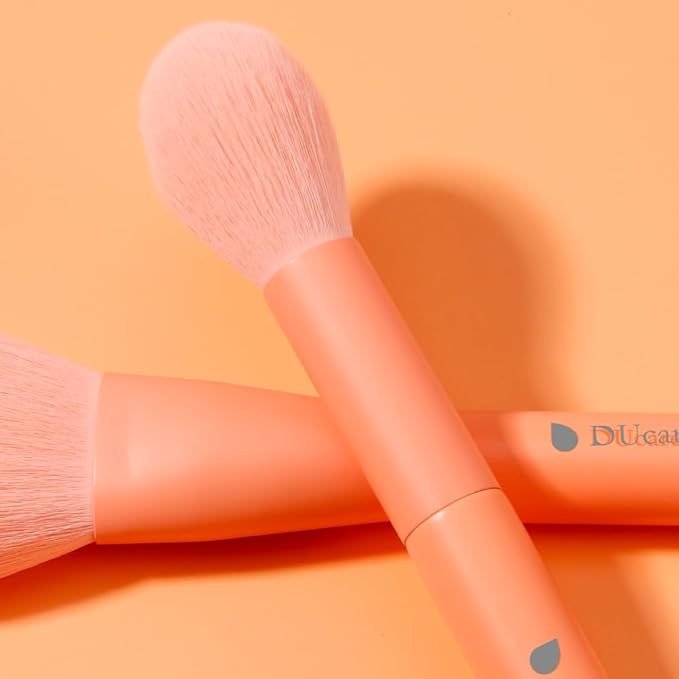 DUcare Makeup Brush Set with Case, 8 Piece Professional Sunrise Orange Brushes, Synthetic Fiber Vegan Brushes with Travel Storage Bag for Foundation Blush Contour Eyeshadow Blending Detailing