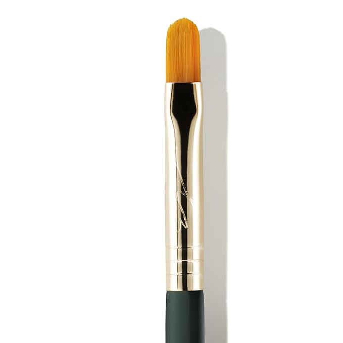 [SOO ADOR] okhee Lip Brush YIP01 - Perfect for Precise Lipstick Application and Seamless Blending | Created by K-Pop Makeup Artist Seo Ok | Makeup Brush Lip Brush