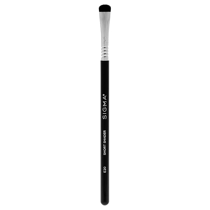 Sigma Beauty E20 Short Shader Brush