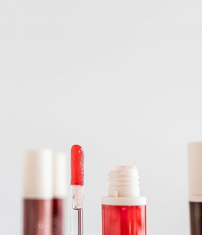 FARMASi Tinted Lip Plumper, Plumping Lip Gloss, Promoting Natural Circulation for Fuller, Younger Looking Lips, Hydrating, High-Shine, Volumizes, Fiery