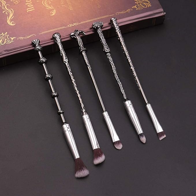 5 PCS Harry Gifts Makeup Brushes Wand Brushes Set for Foundation Blending Blush Concealer Eyebrow Face Powder Potter