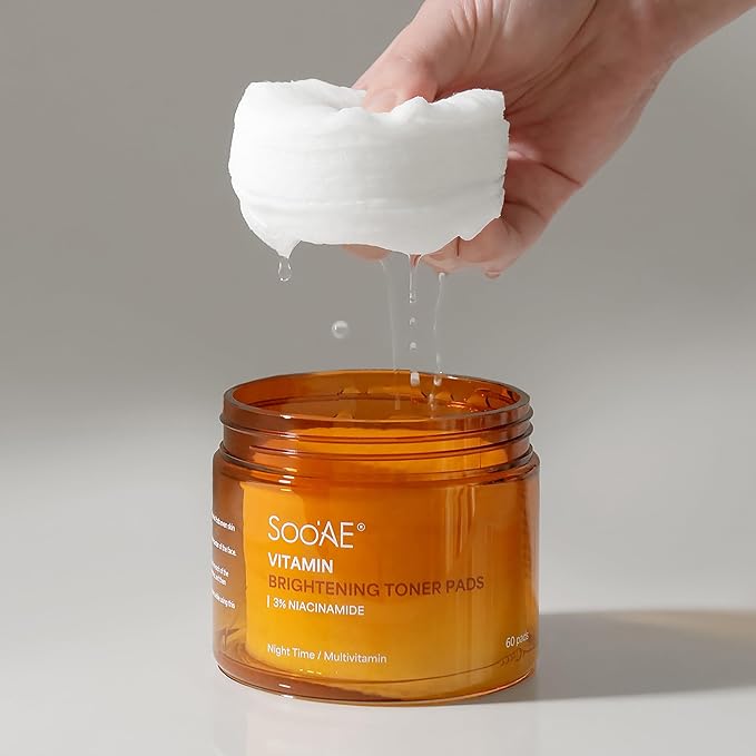 Soo'AE Vitamin Brightening Toner Pads, 60 Gentle Exfoliating Pads I 8 Types of Multivitamins, Radiant Skin Niacinamide, Cruelty-Free, Korean Skincare