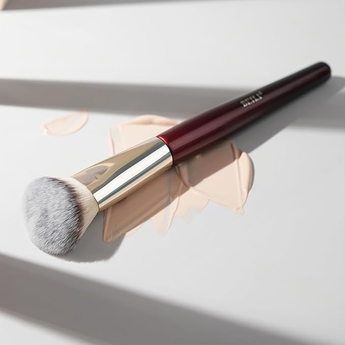 Makeup brushes (1)