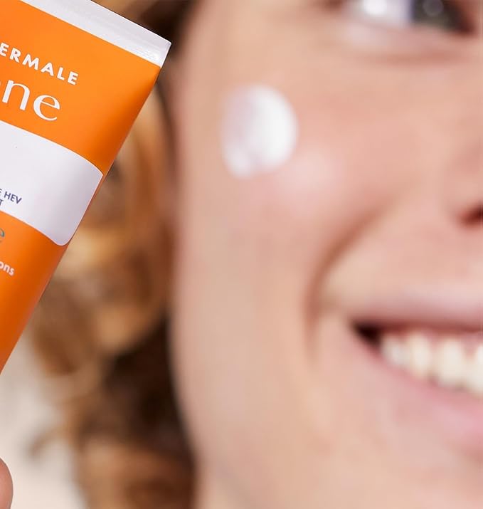 Clean Solaire SPF 50 Facial Sunscreen – For Face and Neck, Oily and Acne-Prone Skin, Sebum-Regulating, Antioxidant Protection, Broad-Spectrum UVA/UVB, Non-comedogenic, Water Resistant, 1.7 Fl Oz