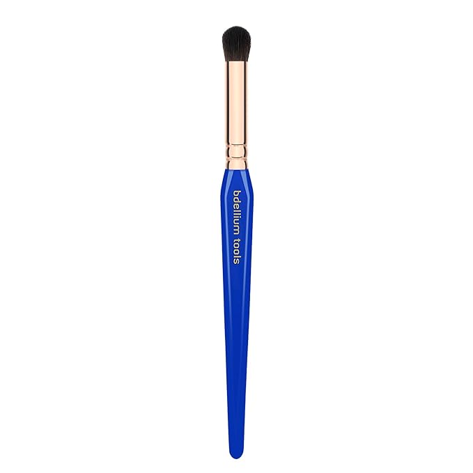 Bdellium Tools Professional Makeup Brush - Golden Triangle 767 Round Blender - With All Vegan and Soft Synthetic Fibers, For Blending & Smoothing (Blue, 1pc)