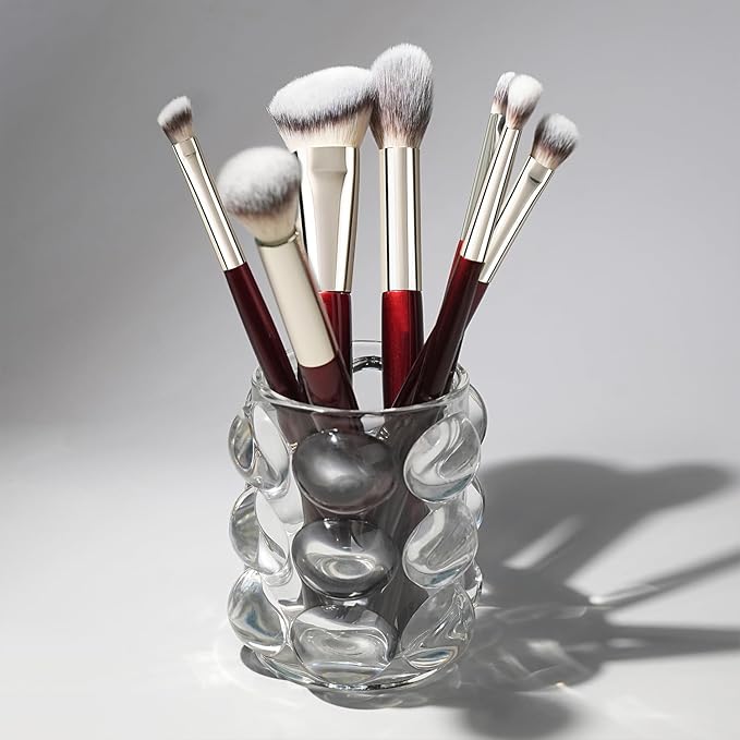 Makeup brushes (1)