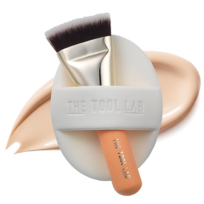 THE TOOL LAB All Day Airy Fitting Duo (Fitting type), Makeup Set with Flat Foundation Brush and Liquid Foundation Puff, Portable Case with 1.1" Flat Brush, Korean Makeup