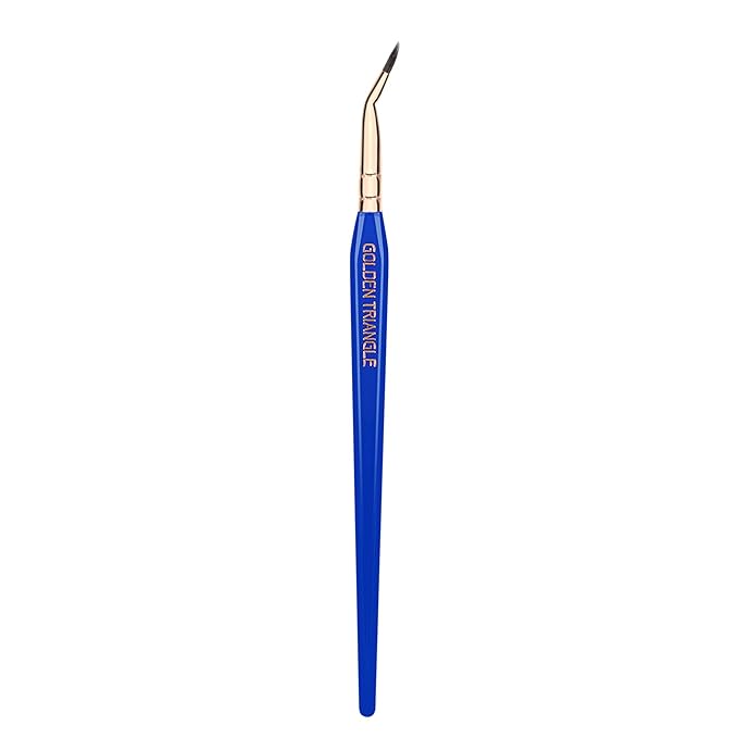 Bdellium Tools Professional Makeup Brush - Golden Triangle 708 Bent Eyeliner - With All Vegan and Soft Synthetic Fibers, For Smooth Application (Blue, 1pc)