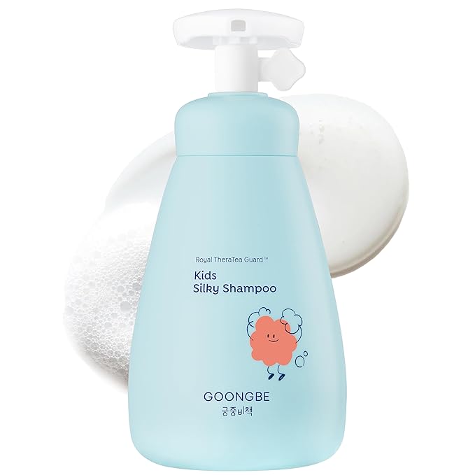 GOONGBE Kids' Detangling Shampoo - Silky Shine for Frizzy Tangle-Prone Hair – Silicone-Free Low pH with Silk Protein & Macadamia Oil – Tear-Free Tested, 25 Allergen-Free – Korean K-Beauty, 10.1 fl oz