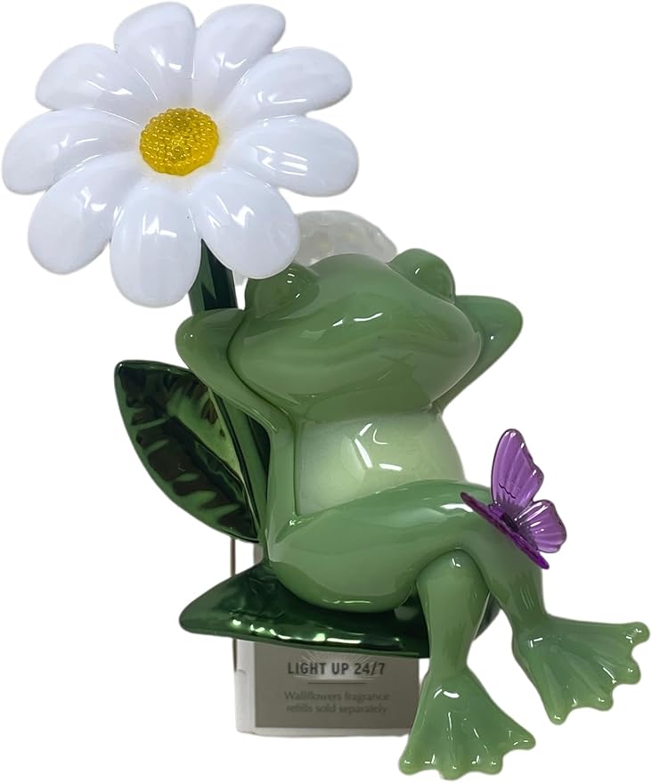 Bath & Body Works Frog with Flower Scent Control Nightlight Wallflowers Fragrance Plug with a Peach Gardenia Sample Soap