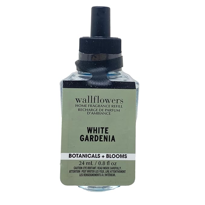 Bath & Body Works White Gardenia Wallflowers Fragrance Refill Pack of 4 with a Himalayan Salts Springs Sample Soap.