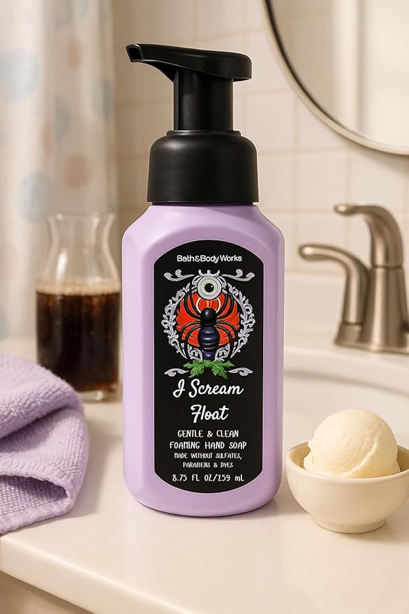 Bath and Body Works I Scream Float Gentle & Clean Foaming Hand Soap, Sweet Seasonal Scent, 8.75 fl oz / 259 mL