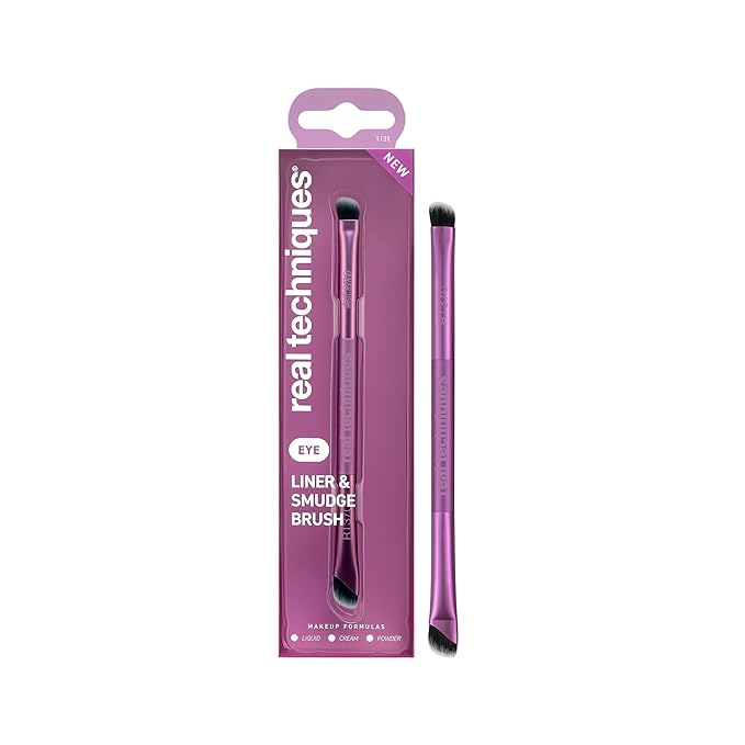 Real Techniques Liner & Smudge Brush, Dual-Ended Eye Brush for Eyeliner, Eyeshadow & Smoky Eye Blending, Precision Detail Makeup Brush with Soft Bristles, Cruelty-Free, 1 Count