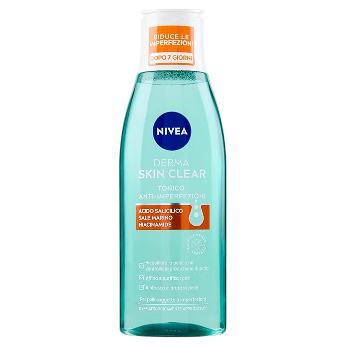 NIVEA Derma Skin Clear Clarifying Facial Toner, 200 ml Lightweight Daily Toner with Niacinamide and Salicylic Acid, Refreshes, Balances, and Prepares Skin Without Residue
