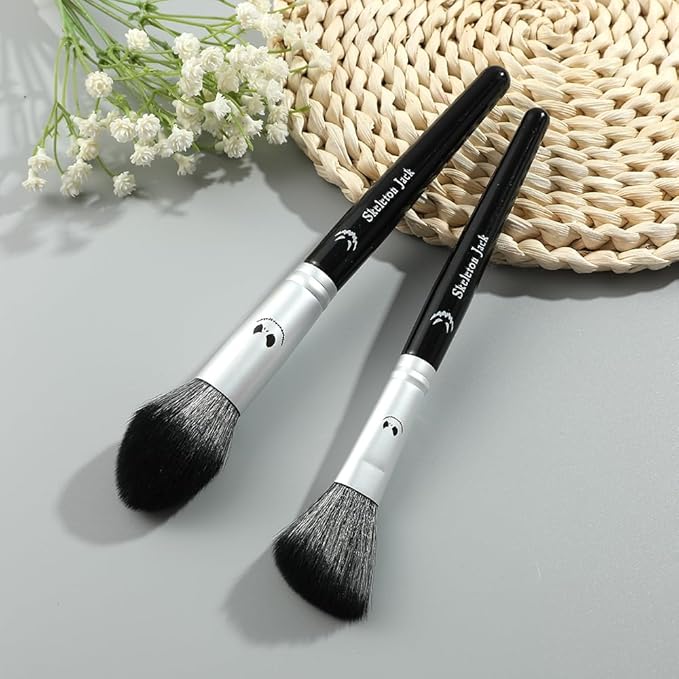 Nightmare before Christmas Makeup Brushes Set Nightmare before Christmas Gifts for Women Girl Magic Eye Shadow Eyeliner Blending Lip Brush