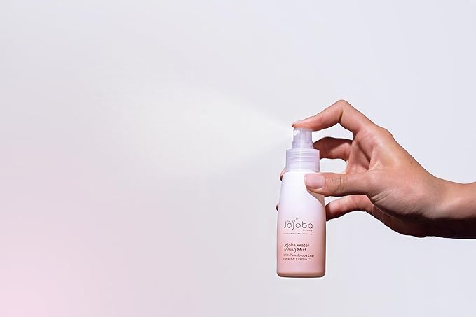 Jojoba Company Water Toning Mist with Pure Jojoba Leaf Extract & Vitamin C – Hydrating, Toning & Firming Mist for Dry Skin – Antioxidant Protection & Pore Reducing – 50ml