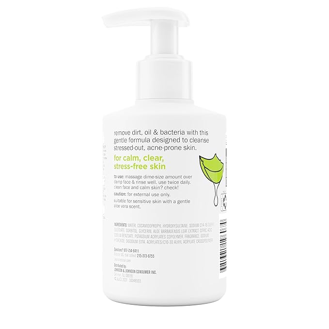 Clean & Clear Aloe Vera Gentle Facial Cleanser for Acne-Prone & Sensitive Skin, Oil-Free Daily Face Wash with Aloe Vera, Vegan, No Animal Testing, Paraben-, Soap- & Dye-Free, 7.5 fl. oz
