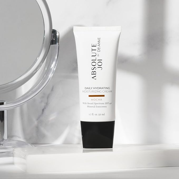 Daily Hydrating Moisturizing Cream SPF 40 Tinted Mineral Sunscreen, Broad-Spectrum & Blue Light Blocking, Fragrance-Free for Sensitive Skin, Available in Two Sheer Tints, 1.7 oz