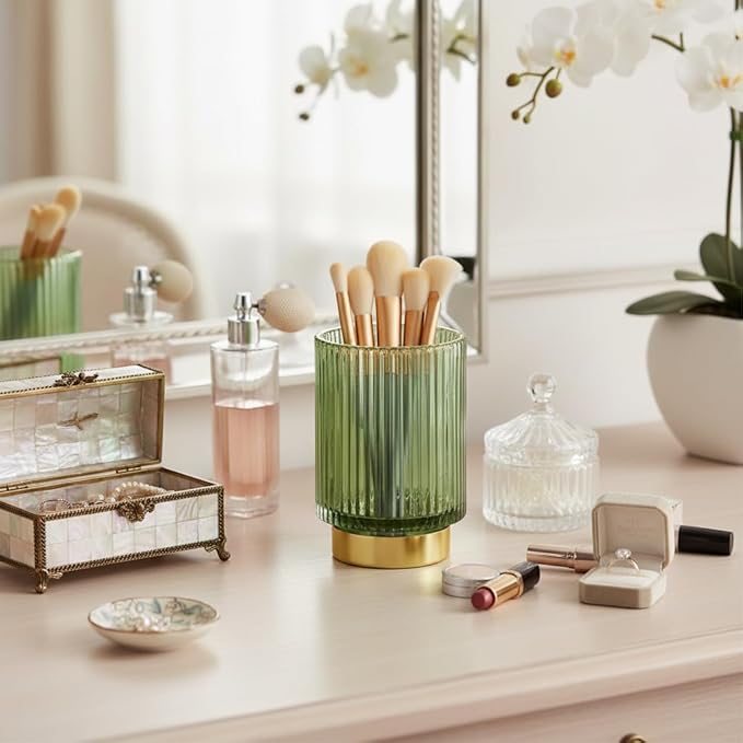 Glass Makeup Brush Holder Organizer, Gold Toothbrush Holders for Bathroom, Green Makeup Brush Holder Cup for Vanity, Desktop Crystal Eyeliners Eyebrow Pencil Storage Cup Holder