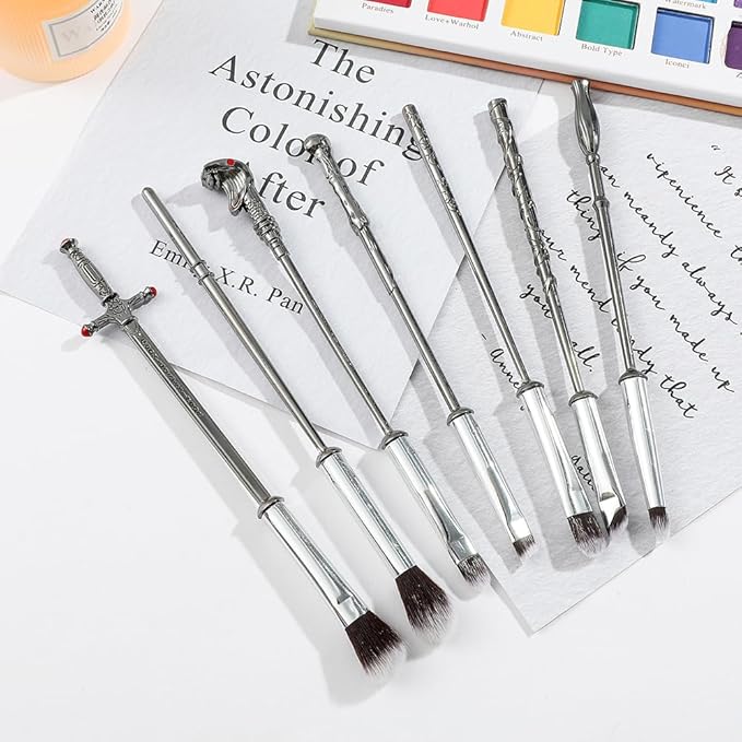 Pottter Makeup Brushes Harrry Gifts Comb Mirror with Gift Box for Eyeshadow Eyebrows Eyeliner Lips Concealer Contouring Highlighter Blending Wizard Wand Makeup Brushes Set