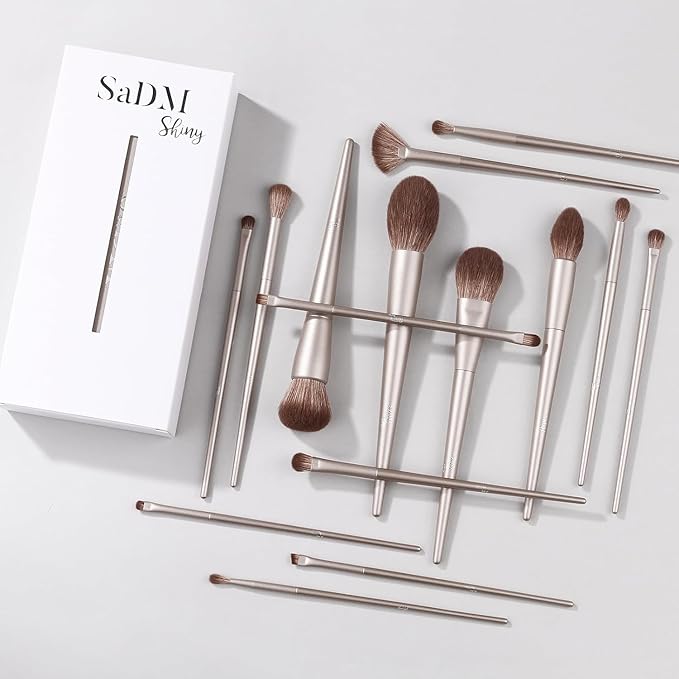 Makeup Brush Set (15 Pieces) - Includes Foundation, Powder, Concealers, Highlighter, Contour, Eye Shadows & Blush Makeup Brushes - Face & Eye Make Up Brushes with Synthetic Bristles