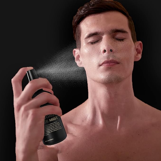 Gentlehomme - Coconut Face Mist - Men’s Facial Spray - with Hyaluronic Acid, Aloe Vera & Green Tea - Refresh, Moisturize & Hydrate - Use Day & Night - Safe for All Skin Types - Vegan - 3.4oz - 1 Pack
