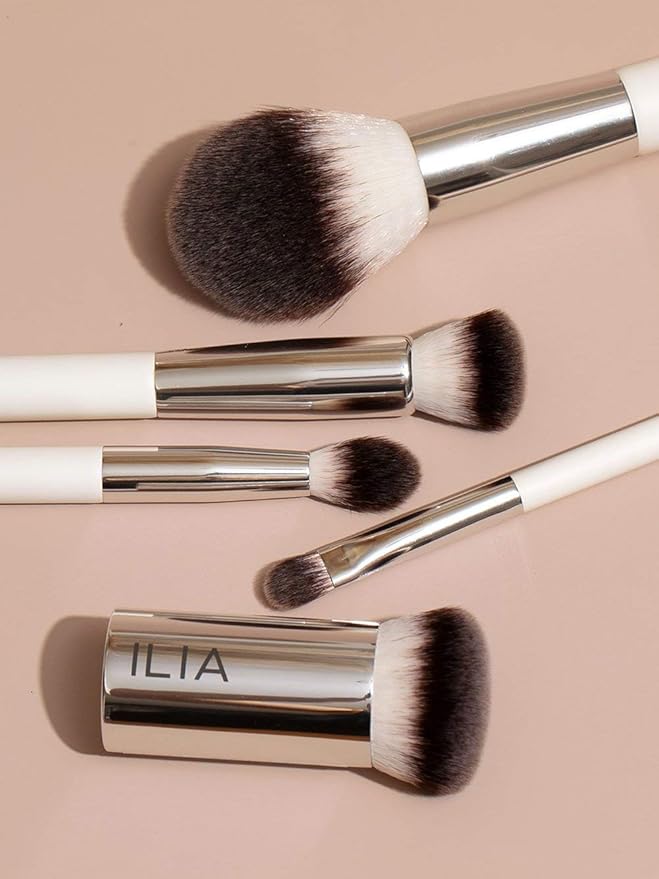 ILIA - Complexion Brush | Liquid + Cream Complexion Product Brush Made with FSC Certified Wood, Aluminum, + Soft, Vegan Bristles | Expertly Crafted | Non-Toxic, Vegan, Cruelty-Free, Recyclable