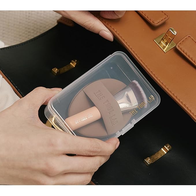 THE TOOL LAB All Day Airy Fitting Duo (Fitting type), Makeup Set with Flat Foundation Brush and Liquid Foundation Puff, Portable Case with 1.1" Flat Brush, Korean Makeup