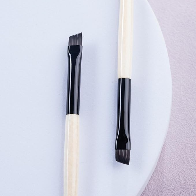 Flat Angled Eyebrow Brush, Fine Angled Eyeliner Brush, Flat Eyebrow Brushes, Angled Brow Brush, Winged Eyeliner Brush. (E806)