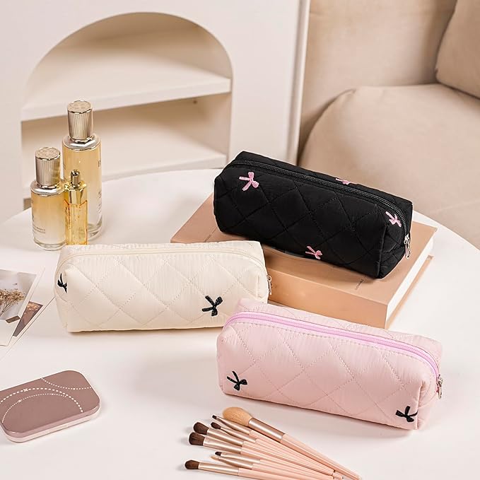 Cute Floral Cotton Makeup Brush Cosmetic Bag for Women, Travel Quilted Zipper Make Up Bag, Flowers Toiletry Organizer Case Kawaii Makeup Cosmetic Travel Cloth Pouch (Pink)