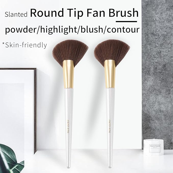 Angled Fan Brush for Makeup, Thick Fluffy Blush Brush for Cheeks, Sculpt and Contour Bronzer Brush - White, 169L