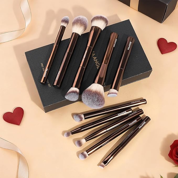 10 Pcs MAANGE Travel Makeup Brush Set with Magnetic case, Premium Synthetic Short Handle Brushes for Foundation, Powder, Concealer, Eye Shadows, Makeup Brush Tools Set(CoffeeBrown)