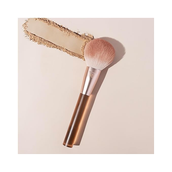 Hazy Finish Powder Brush by Real Techniques